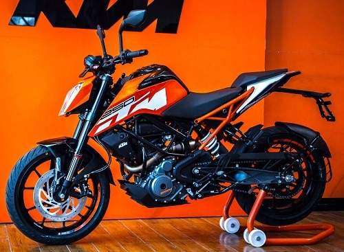 بررسی کامل موتورسیکلت KTM دوک 250 