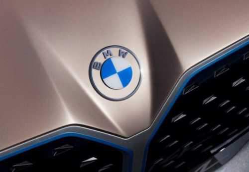 شرکت BMW پس از 23 سال آرم خود را تغییر داد
